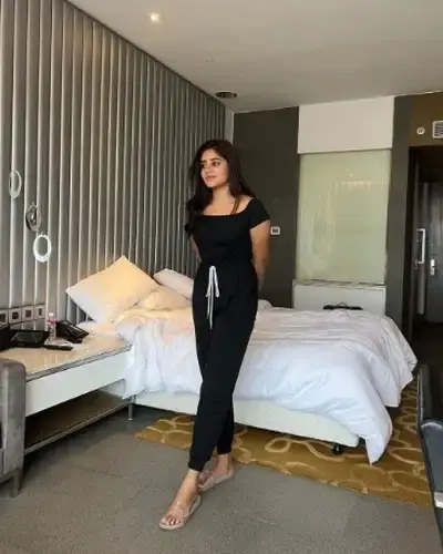 Call Girls Aldona Cash On Delivery